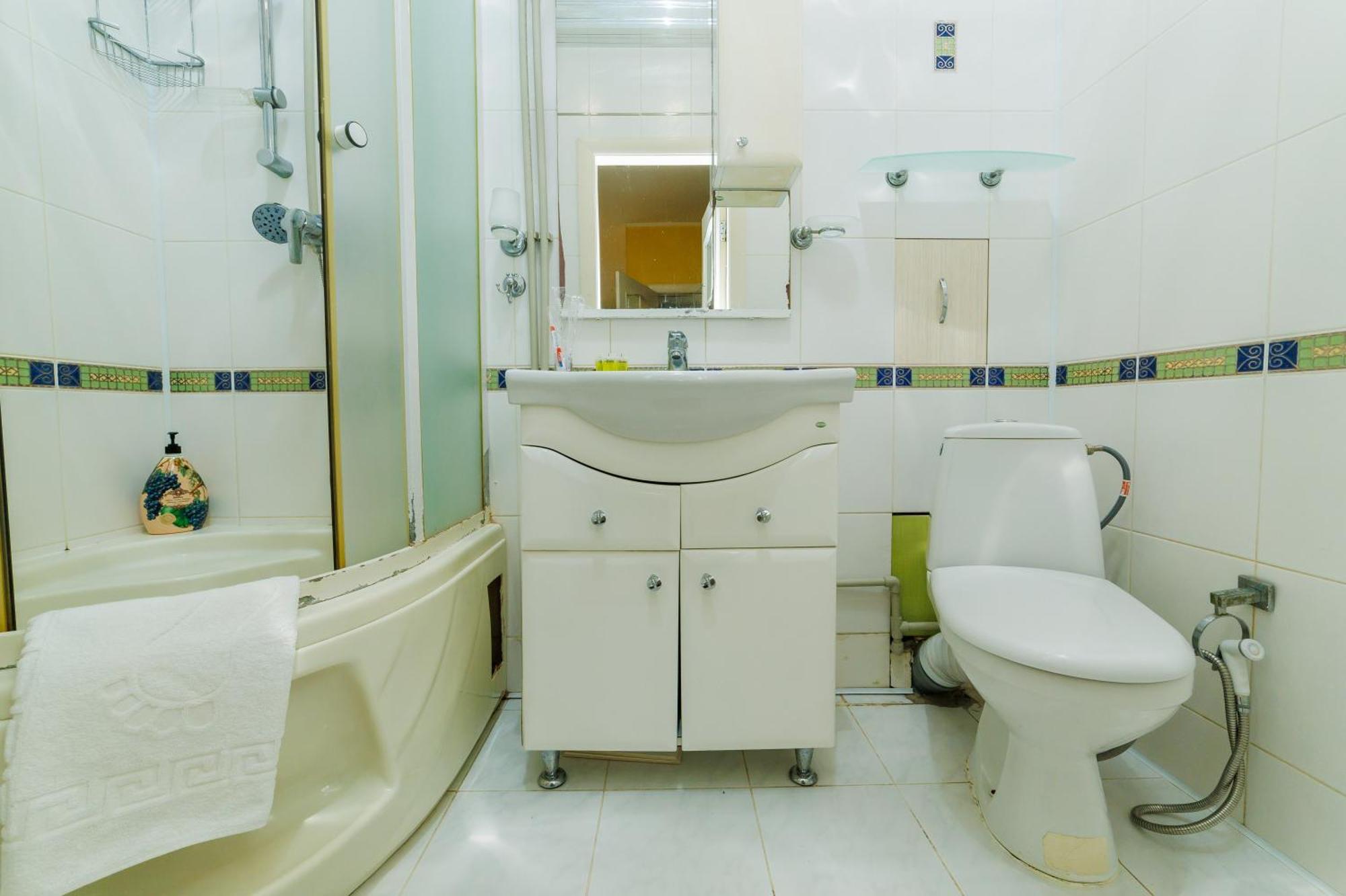 Квартира Антиквара У Центрі Полтави Мережа Alexapartments Документи Для Відряджень Безконтатне Заселення Цілодобово 폴타바 외부 사진